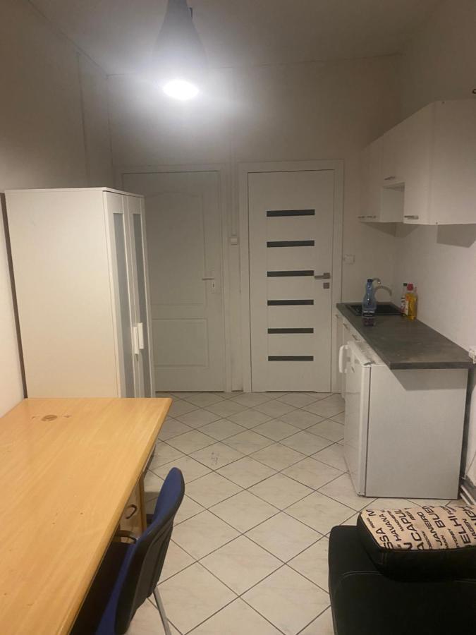 Falata Apartament Kobylka Bagian luar foto